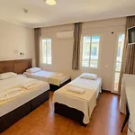 菲迪亚住宿加早餐旅馆 住宿加早餐酒店 3*